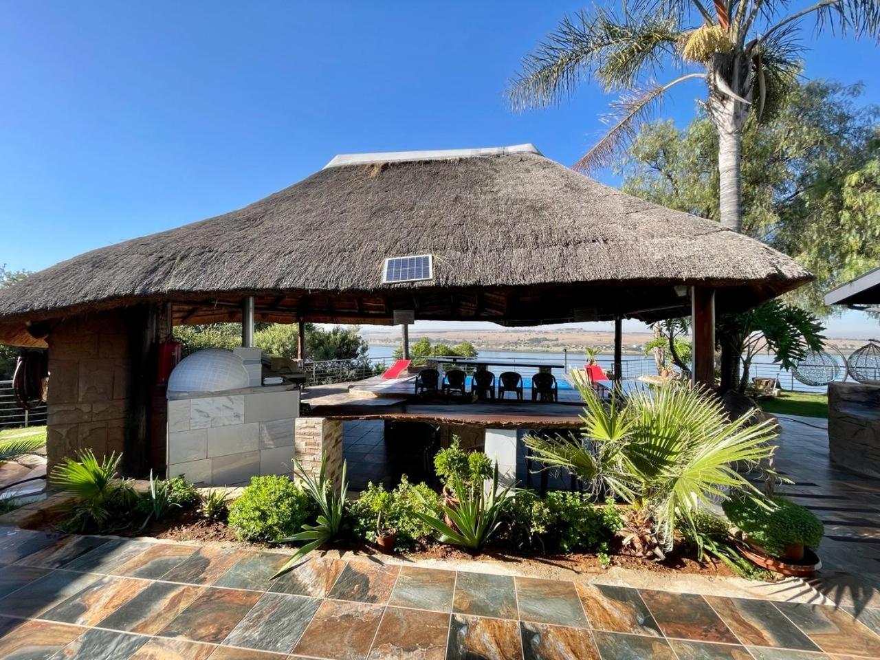 Eagles View Kungwini Hotel Bronkhorstspruit Exterior photo